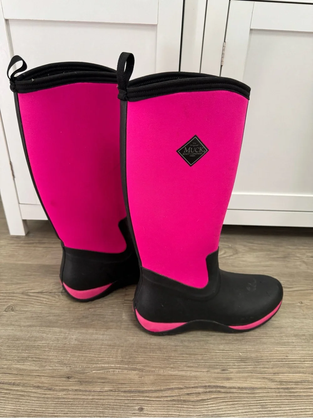 The Original Muck Boot Company Women's Arctic Adventure Tall Boots Sz 11 Pink.